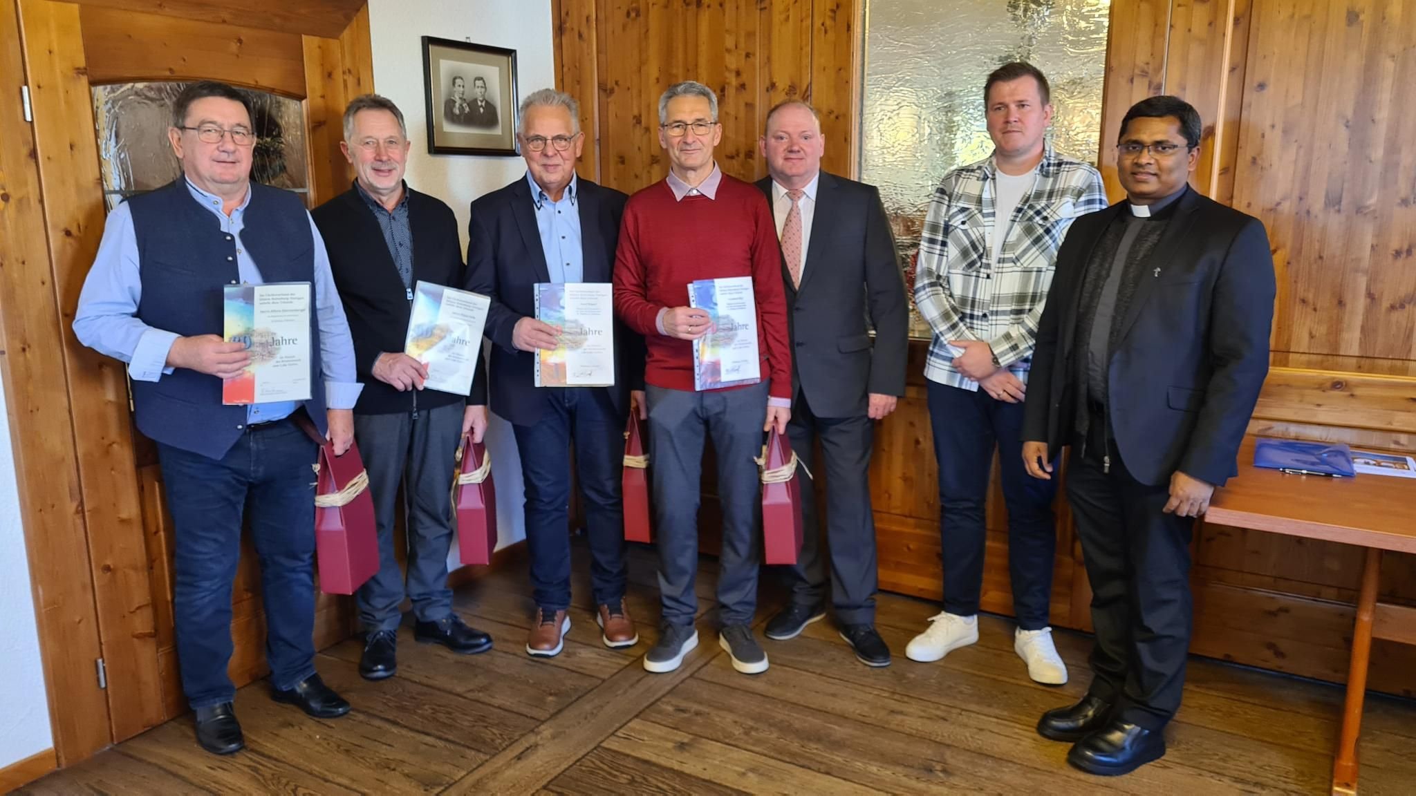 Stenzenberger Und Feile Singen Seit Jahren Im Chor