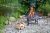 Die züngelnden Flammen in Feuerschalen und - körben sorgen nicht nur für Wärme, sondern bieten auch etwas für die Augen.