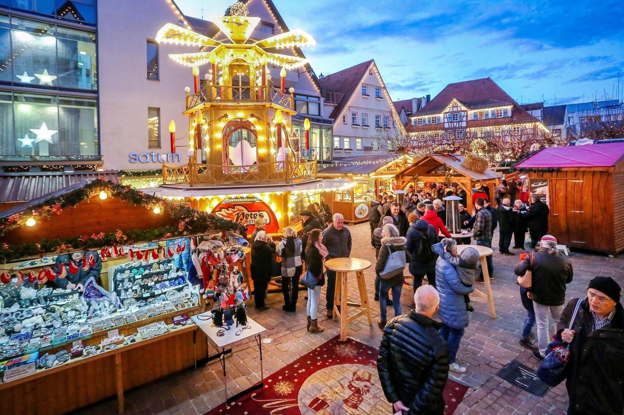 Weihnachtsmarkt In Der Energiekrise: Glühwein Könnte Teurer Werden