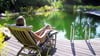 Immer mehr Privatleute lassen sich einen Schwimmteich in ihren Garten bauen. Und es ist längst nicht nur eine wohlhabende Klientel, die sich den Wunsch nach einem eigenen Naturbadeteich erfüllt.