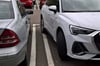 &nbsp;Parkplatz-Markierungen sollten eingehalten und nicht überfahren werden.