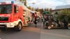  Mit über einem Dutzend Einsatzfahrzeugen mussten die Feuerwehren aus Leutkirch, Isny und Bad Wurzach am Sonntagabend in den Ferienpark Allgäu von Center Parcs ausrücken.