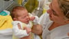  Auch wenn die Zahl der Geburten in Lindau steigt, kann die Geburtshilfestation in der Klinik nicht kostendeckend arbeiten. Deshalb gibt es einen Millionenzuschuss von Freistaat und Landkreis.