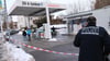  Diese Tankstelle hat ein Unbekannter am Mittwochnachmittag in Wilhelmsdorf überfallen. Die Polizei fahndet auf Hochtouren nach dem unbekannten Täter.