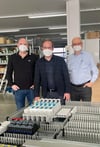  Raimund Haser (Mitte) besuchte die Firma Gögler Automation in Leutkirch. Firmenchef Richard Gögler (rechts) sowie Prokurist Andreas Christ führten durch die Unternehmensräume.
