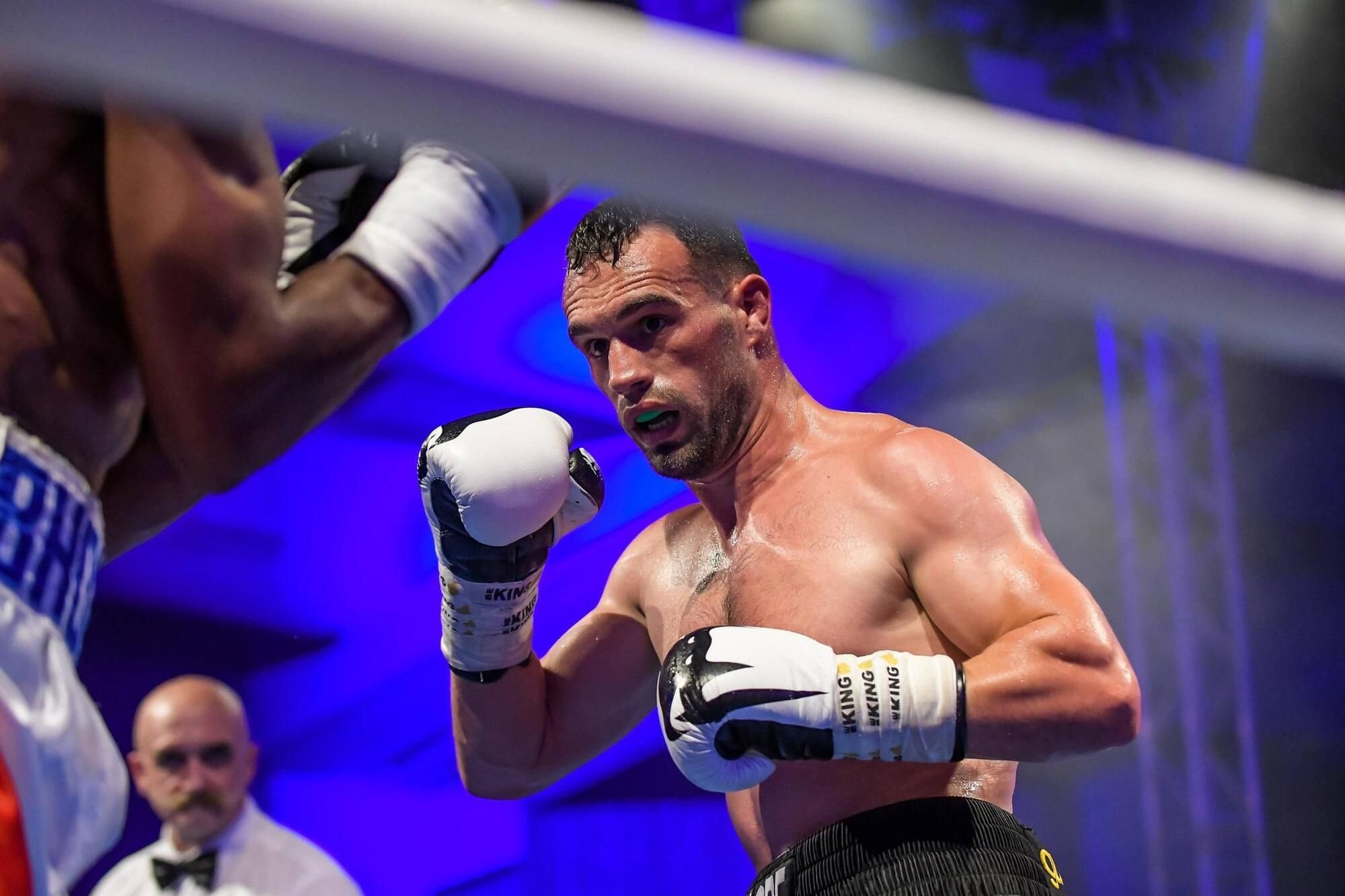 Timo Schwarzkopf steht in Hamburg im Ring