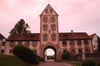 Das Obere Tor, Teil der Klosteranlage in Rot an der Rot, soll mithilfe des Förderprogramms „Nationale Projekte des Städtebaus“ saniert werden.
