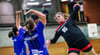 Boten letztlich zu viel Angriffsfläche. Die Handballerinnen der SG Hofen/Hüttlingen (schwarzes Trikot).