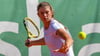 Häufiges Bild: Alexandra Vecic aus Immendingen hat sich unter die Top Ten der Tennis-Weltrangliste gespielt. Die Juniorin ist zweifache Deutsche Meisterin und will jetzt im Profi-Bereich angreifen.