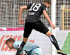  Immer wieder war für die Ulmer Spatzen Schluss vor dem Mainzer Tor. Hier hält FSV-Keeper Finn Dahmen den Ball vor Ulms Lennart Stoll fest. Am Ende gewann Mainz II knapp mit 1:0.