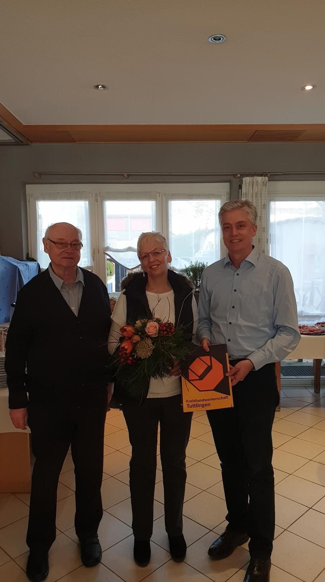 Firma Alber ehrt langjährige Mitarbeiterin