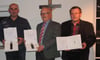  Josef Zell, Robert Halbherr und Rudolf Schmickl (von links) wurden für langjährige Mitarbeit im Ortschaftsrat geehrt.