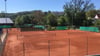  Die Tennisanlage des TC Sigmaringen liegt zwar idyllisch an der Donau, mit Idylle hatten die Platzarbeiten in den vergangenen Wochen aber wenig zu tun. „Das war wahnsinnige körperliche Arbeit“, sagt die Vorsitzende des Clubs, Ulla Geyer.