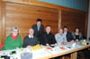  Der alte und neue Vorstand des Pfarrer-Hieber-Vereins Merazhofen mit den beiden Vorsitzenden Dekan Kurt Susak (stehend) und Armin Fehr (Dritter von links).