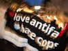 «Love Antifa - Hate Cops» - Polizisten werden von rechten wie linken Extremisten gehasst. Foto: Swen Pförtner