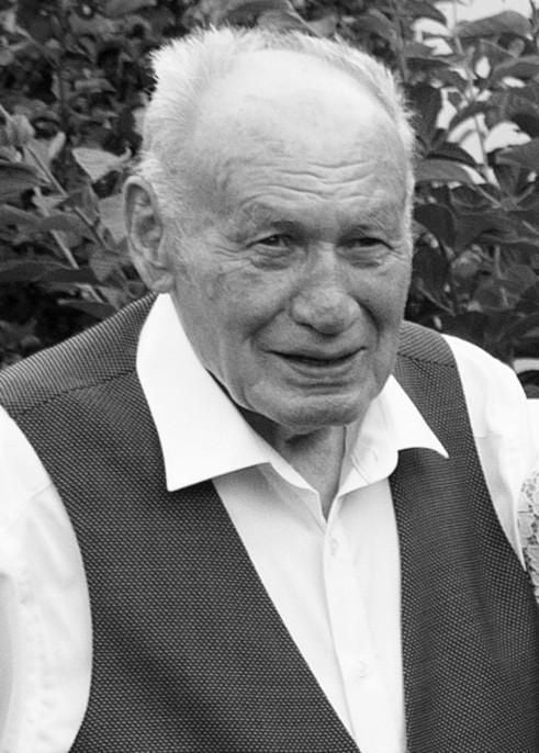 Große Trauergemeinde verabschiedet sich von Hans Riek