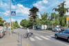 Langenargen wurde als eine von nur sechs Kommunen in das Aktionsprogramm des Verkehrsministeriums „Sichere Straßenquerung – 1000 Zebrastreifen für Baden-Württemberg“ aufgenommen und plant im Rahmen des Verkehrsentwicklungskonzeptes weitere Über