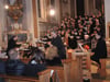  Matthias Rolser (Bariton) als Solist beim Konzert „In paradisum“ mit Peter Schmitz und Chor und Orchester in der Stiftskirche Bad Buchau.