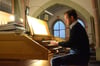  Präsentiert die halbstündige Fantasie und Fuge von Franz Liszt beim 19. Isnyer Orgelherbst: Georg Enderwitz.