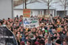  Mit dieser Resonanz hatten die Organisatoren nicht gerechnet: Gut 1500 Schüler haben am 1. Februar in Ravensburg für einen besseren Klimaschutz demonstriert.