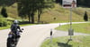 Motorradlärm-Displays fordern Motorradfahrer zu einer rücksichtsvollen Fahrweise auf. Doch am Erfolg dieser Maßnahme hat Gammertingens Bürgermeister Holger Jerg so seine Zweifel.