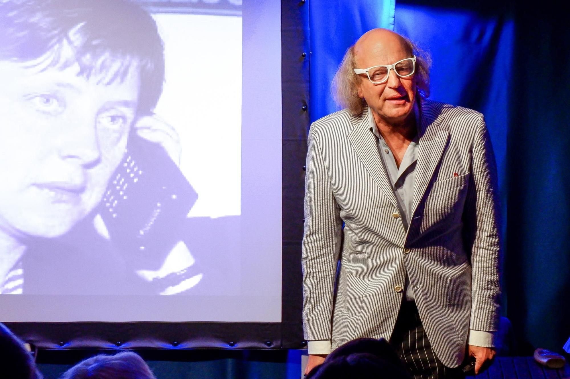 Arnulf Rating tritt in der Hägeschmiede auf