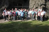  Die Gruppe des Männerchors Reinstetten hat bei ihrem Jahresausflug auch bei der Lourdesgrotte am Bussen Halt gemacht.