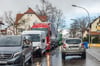 Autos und Lastwagen: Alles fährt am Montag durch Schönau