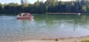 
Ein 13 Jahre alter Junge ist nach einem Badeunglück am Schützensee in Elchingen (Landkreis Neu-Ulm) ums Leben gekommen.
