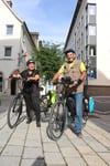 Fahren fürs Zahnrad-Team von Zahnarzt Dr. Schulz: Rosi und Dieter Drokur.