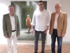 
 Bei der Ausstellungseröffnung von „Life ist beautiful“ in der Badstube (von links): Andreas Scholz, Siegfried Keck und Gundolf Roy. 
