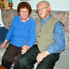  Sind seit 65 Jahren verheiratet: Maria und Benedikt Müller aus Kirchberg feiern heute eiserne Hochzeit.
