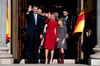 Für König Felipe VI., Königin Letizia und Prinzessin Sofia (von links) gab es zum spanischen Verfassungsjubliäum einen kühlen Empfang im Parlament. Denn das Königshaus wird zunehmend hinterfragt.