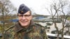 Generalleutnant Jürgen Knappe beim mobilen Gefechtsstand auf dem Truppenübungsplatz Heuberg: Sein Ulmer Kommando steht derzeit in der Zertifizierung für weltweite Kriseneinsätze.