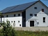 
Das Musikerheim Schemmerhofen ist mit seiner Photovoltaikanlage der Spitzenreiter unter den kommunalen Gebäuden in der Gesamtgemeinde Schemmerhofen - gemessen an der erzeugten Leistung. 
