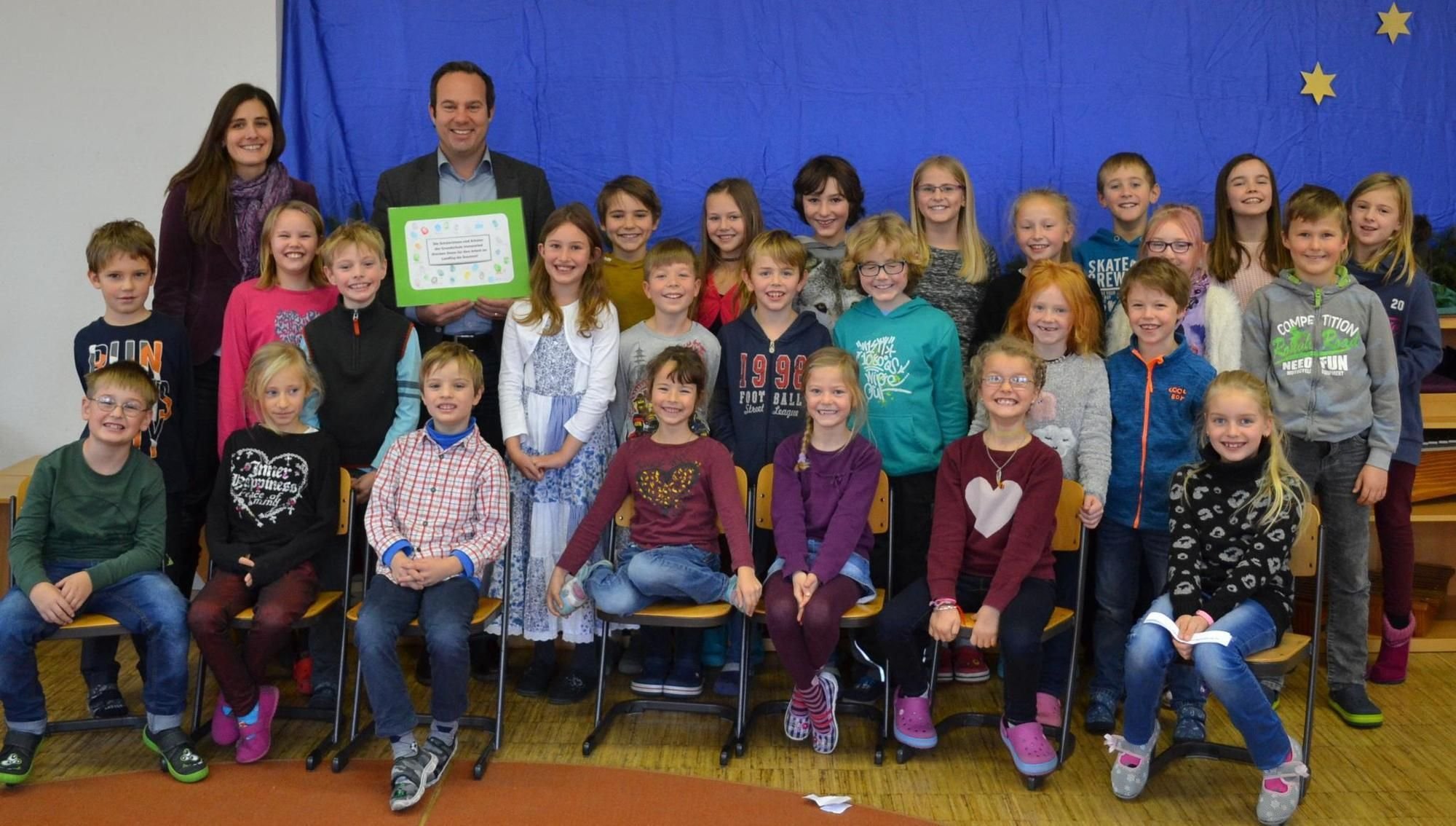 Raimund Haser Besucht Grundschule Immenried