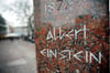 Das Albert-Einstein-Monument erinnert an den Physiker, dessen Geburtshaus in der Ulmer Bahnhofstraße stand.