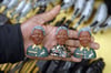 
Friedens-Ikone als Souvenir: Mandelafiguren auf einem Kunsthandwerkermark in Johannesburg. 
