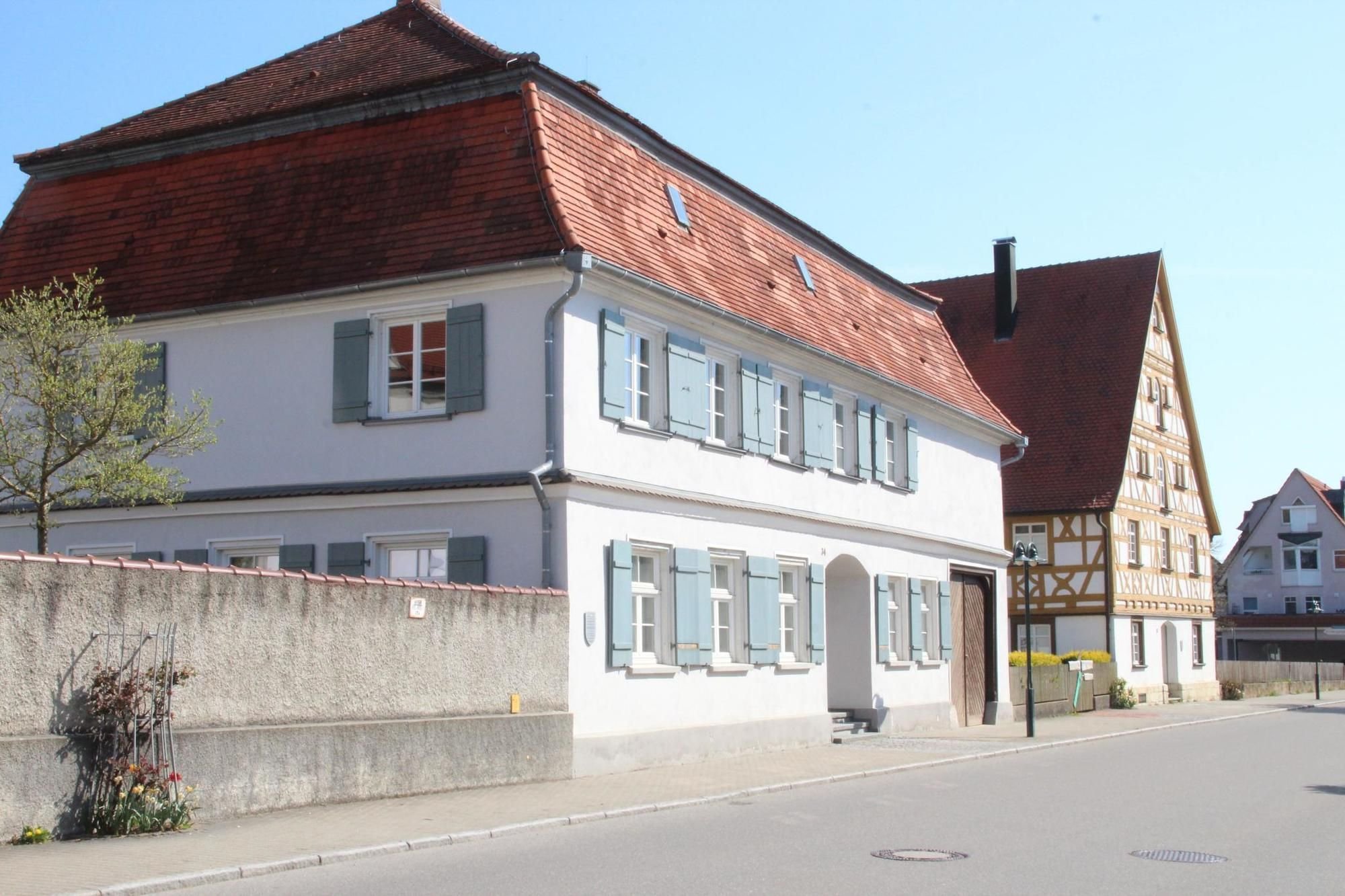 Kirchengemeinde verkauft das historische Pfarrhaus