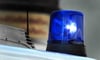 
Die Polizei in Langenargen sucht Zeugen zu einem Exhibitionisten, der sich in Kressbronn vor einer 18-Jährigen gezeigt hat.
