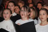 
Der Chor des Gymnasiums Gosheim-Wehingen sang gemeinsam mit den (WO)Menvoices „Hört der Engel helle Lieder“.

