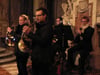 Die rund 20 Profi- und Amateurmusiker bringen Hornklänge in den Salemer Münster.