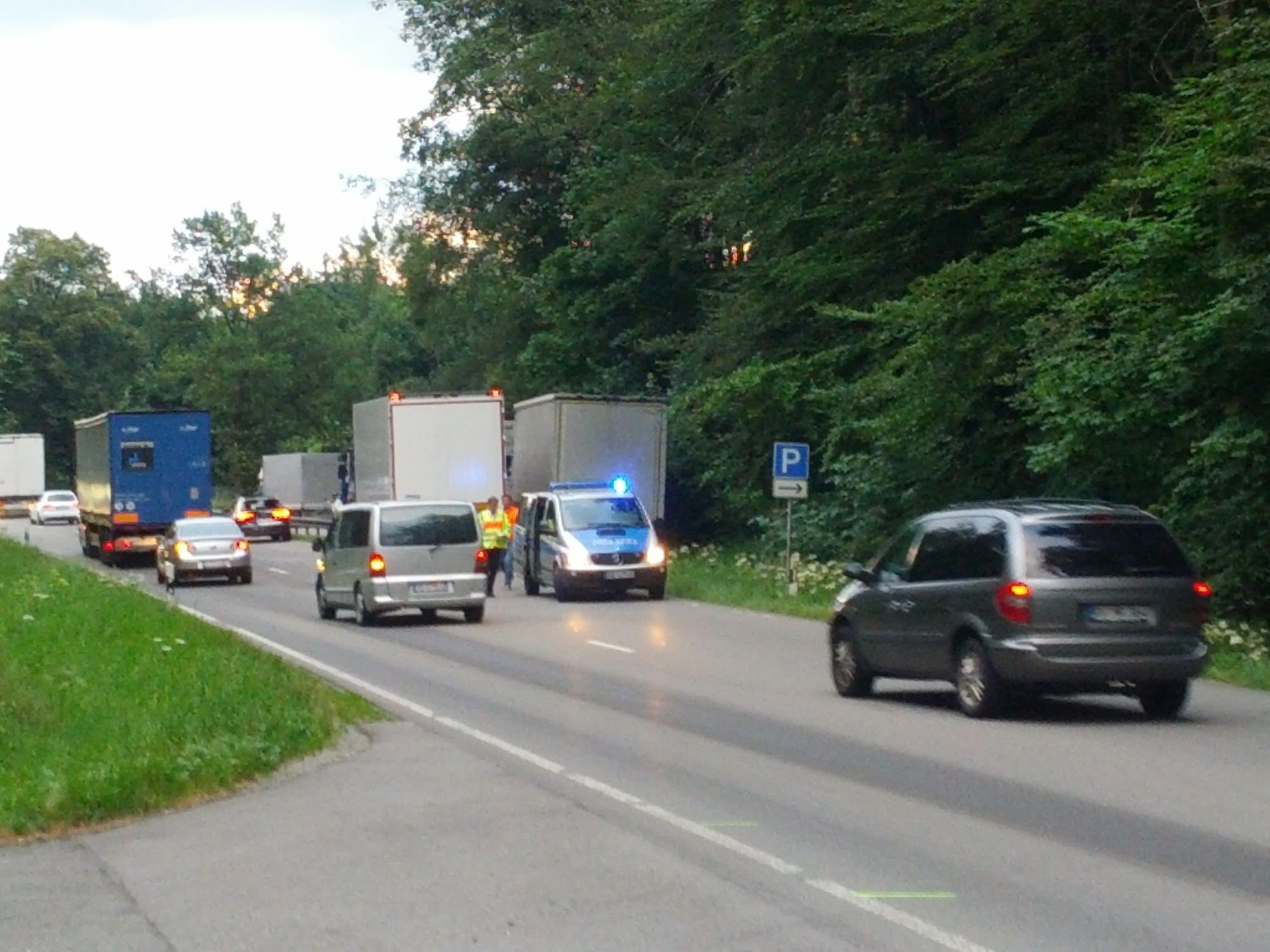 Unfall Auf B30 Bei Enzisreute