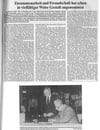 Im Jahr 1991 unterzeichneten die Bürgermeister Franz Wohnhaas (Warthausen, stehend) und Friedrich Flämig die Partnerschaftsvereinbarung, worüber damals die „Schwäbische Zeitung“ berichtete.