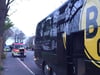
Nach dem Attentat: Der beschädigte Bus von Borussia Dortmund nach den Bombenexplosionen am 11. April im Stadtteil Höchsten. 
