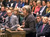 Die britische Premierministerin Theresa May beantwortet im Unterhaus in London die Fragen des Parlaments. Foto: PA