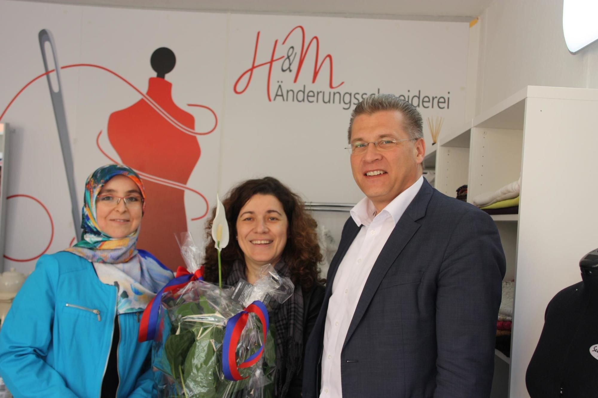 Christina's änderungsschneiderei Für Damen Und Herren Änderungsschneiderei eröffnet