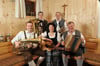 Das sind die Musiker der „4er Musig“ (von links): Stefan Merk, Siegfried Hermann, Monika Schmid, Michael Kuhn und Gregor Holzmann.