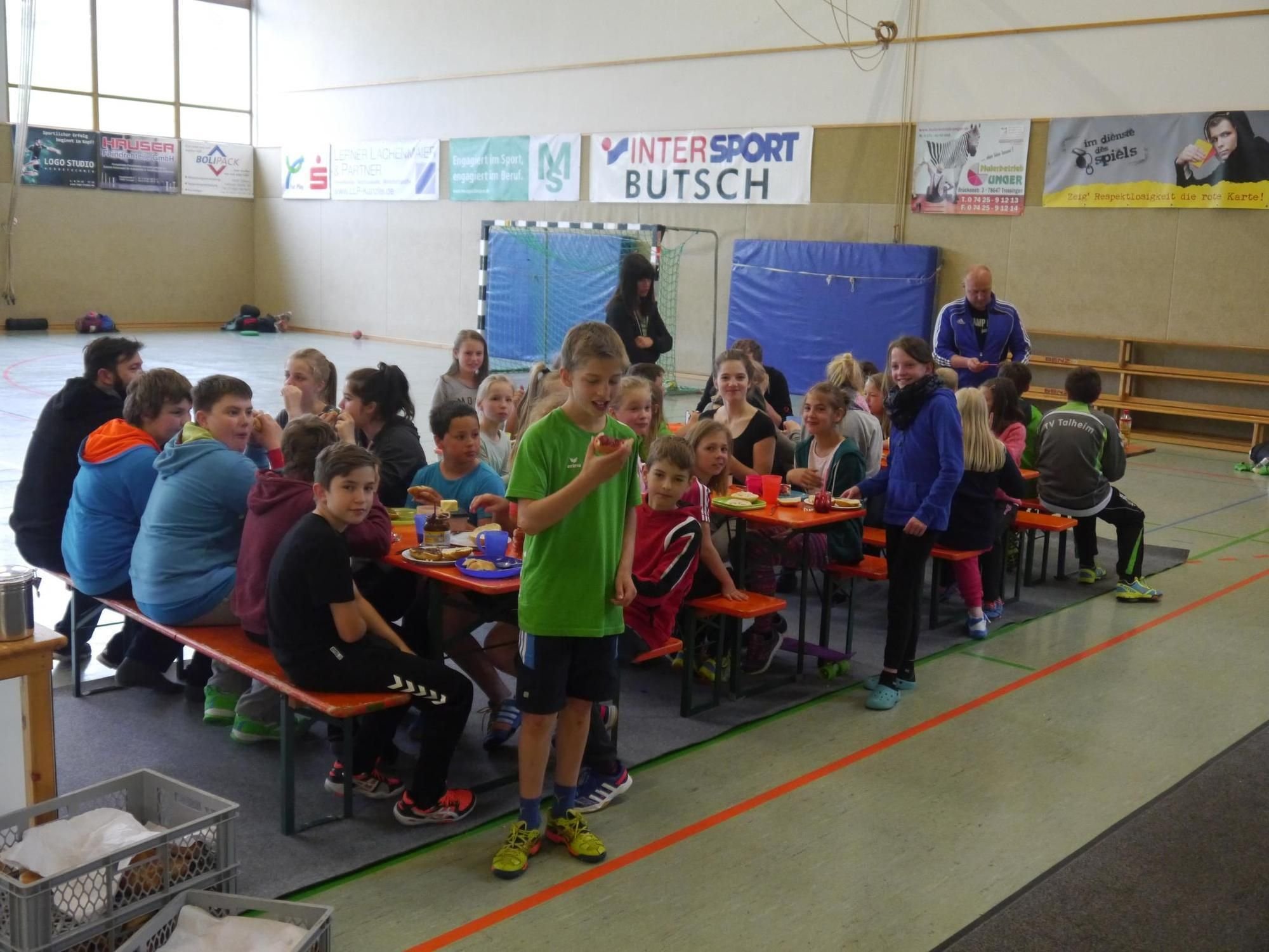 HandballJugend feiert SpielrundenEnde