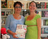 Inge Grieser (l.) und Pat Götz sind mit ihrer Buchhandlung „Lesebar“ für den Deutschen Buchhandlungspreis 2015 nominiert.